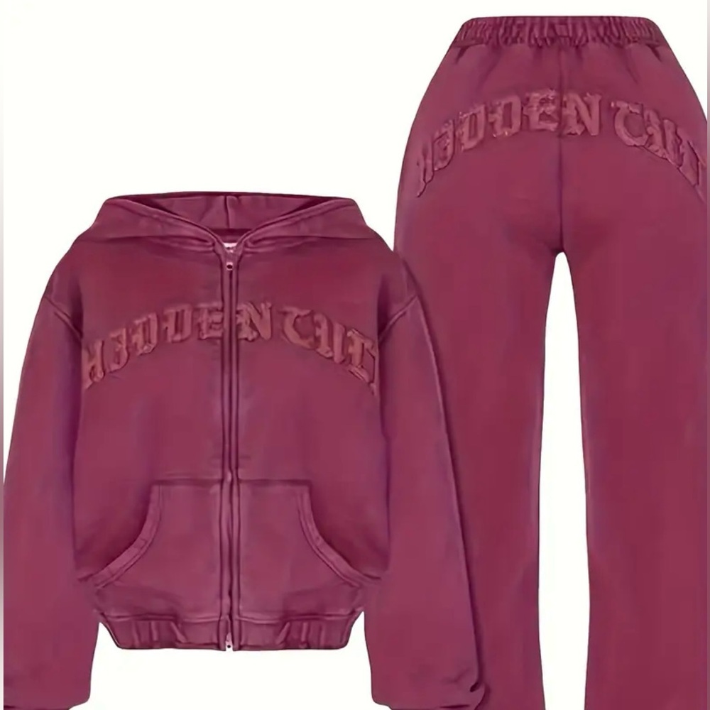 Burgundy set with Embossed Logo